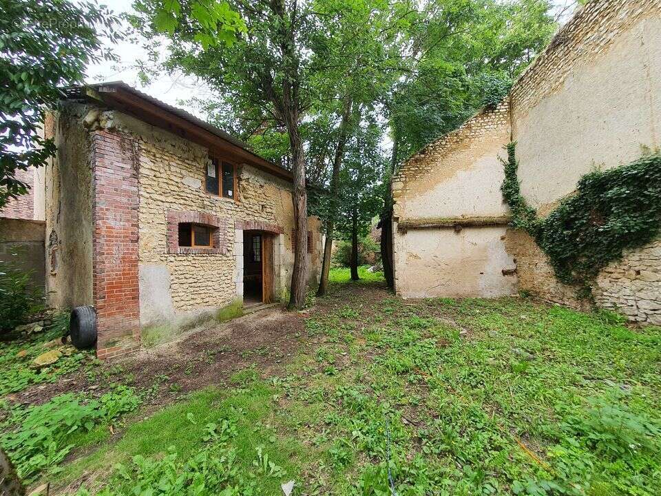 Maison à REUILLY
