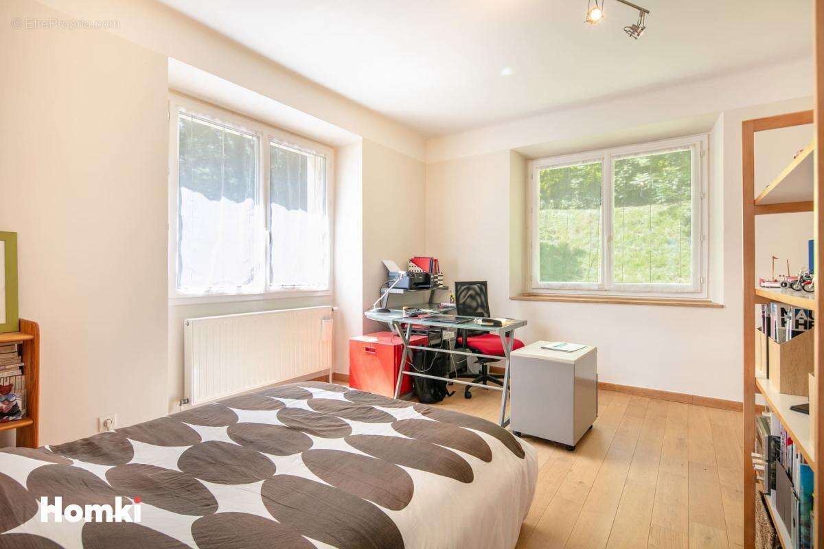 Maison/Villa T8 de 212 m² à Seyssinet-Pariset 38170 - photo 12