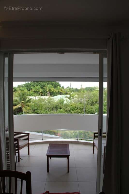 Superbe Duplex T4 de 105 m² – Vues Mer, Forêt et Parc – Baie-Mahault - photo 15