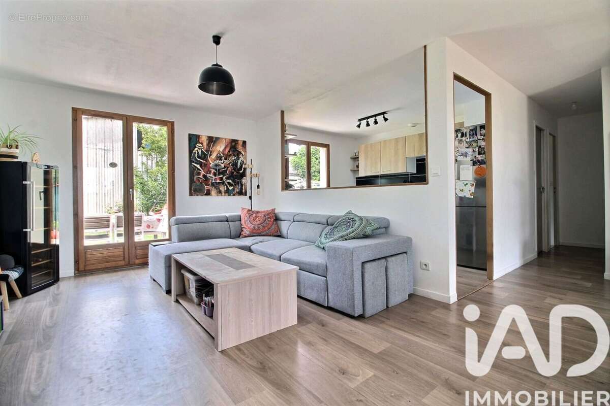 Maison 90 m² à Soignolles-En-Brie  - photo 2