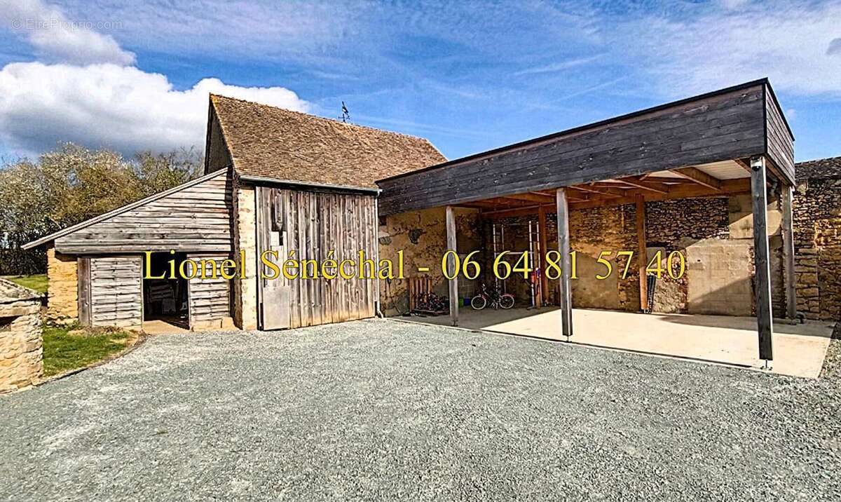 Maison à SAVIGNE-L'EVEQUE