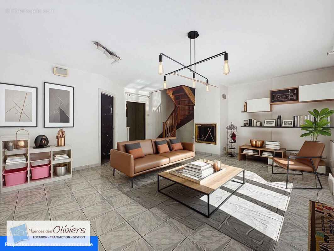 Appartement à VOISINS-LE-BRETONNEUX