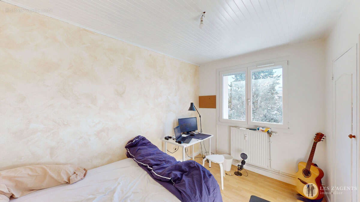 Appartement à SAINT-MARTIN-D&#039;HERES