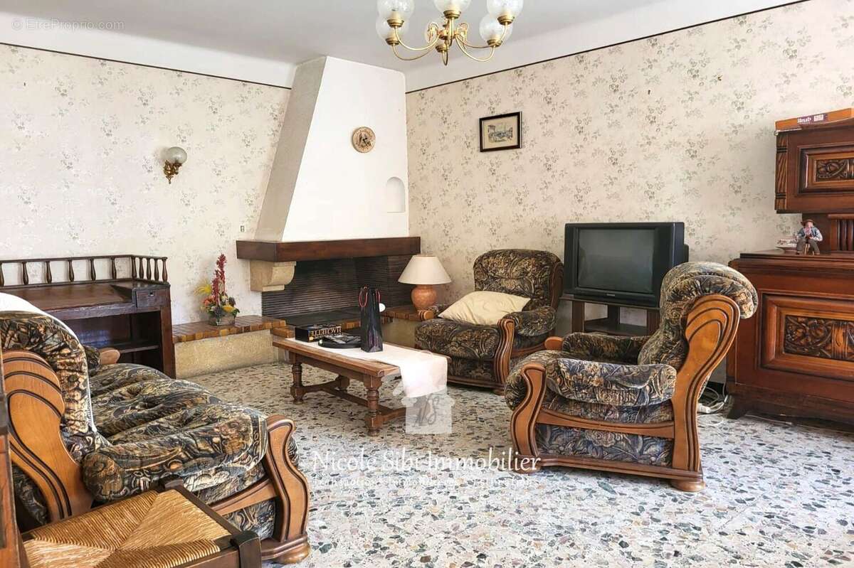 Maison à CORBERE-LES-CABANES