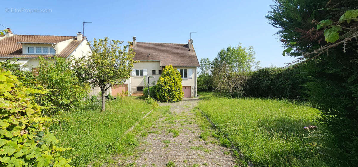 Maison à MEAUX