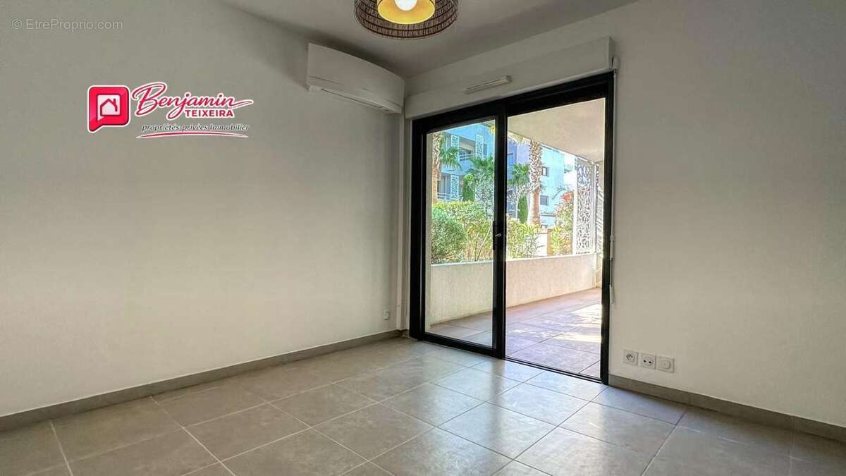 Appartement à FREJUS