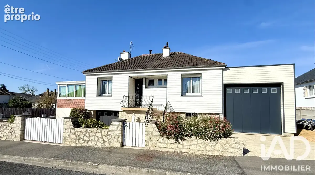 Photo 1 - Maison à LAVAL