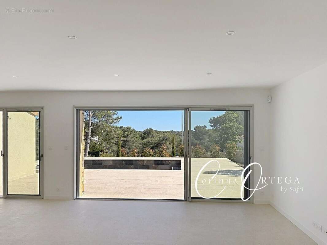 Photo 3 - Maison à NIMES