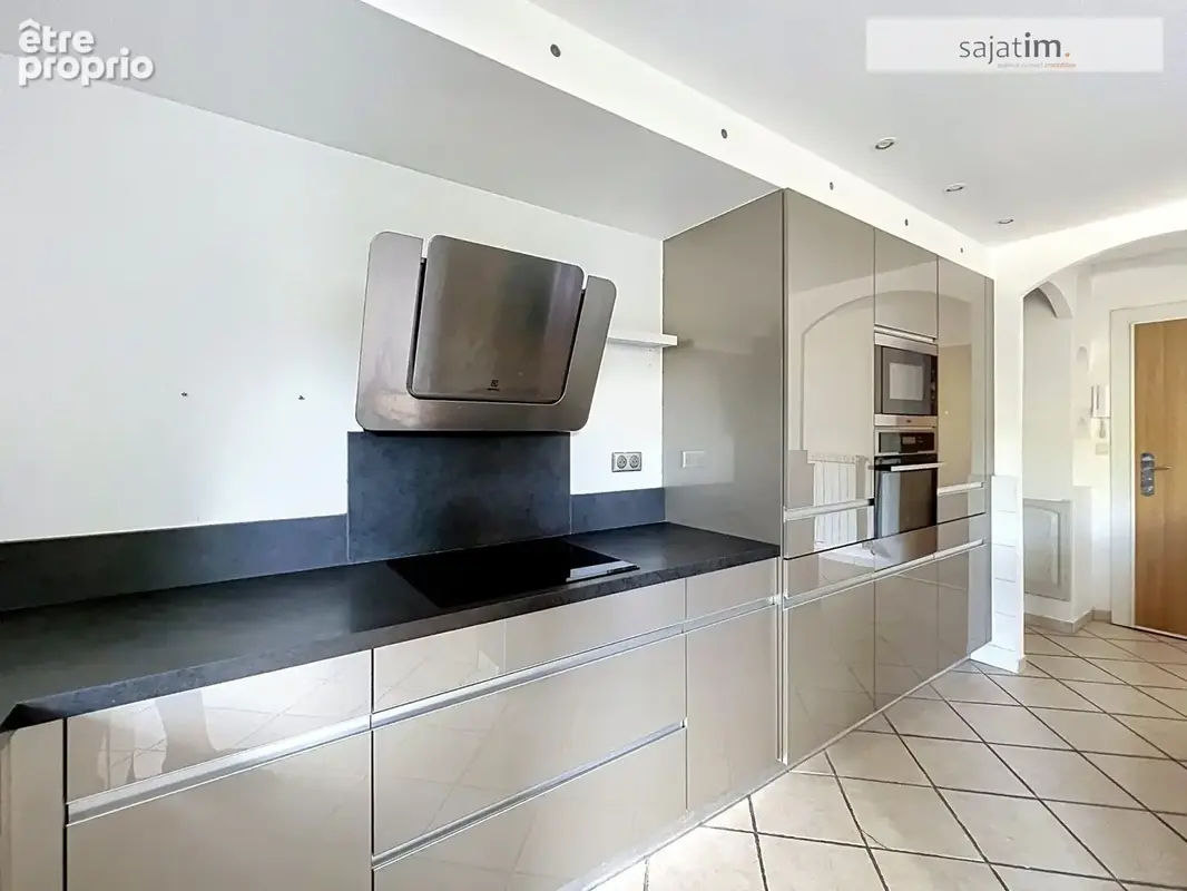 Appartement 4 pièces 80 m² à vendre à La Seyne-Sur-Mer (83500) - photo 4