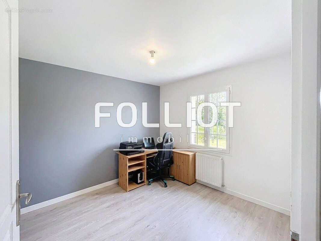À vendre Maison récente à Subles - 7 pièces, 172 m² - photo 11