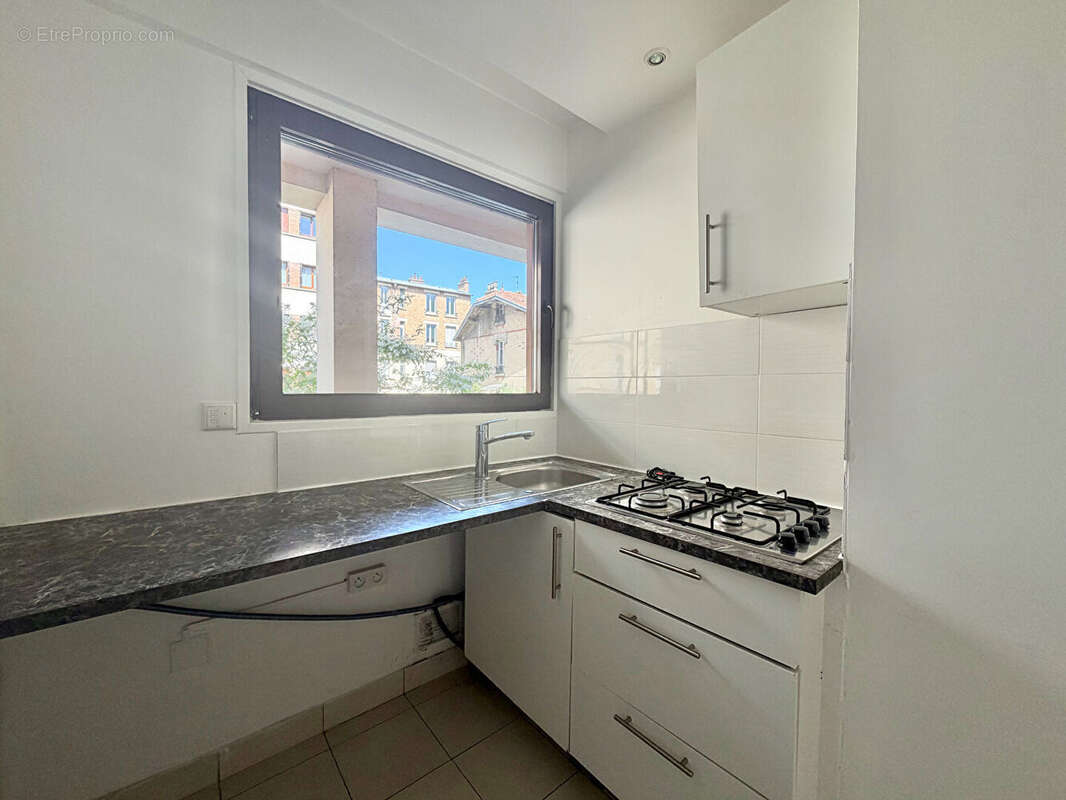 Appartement à FONTENAY-SOUS-BOIS