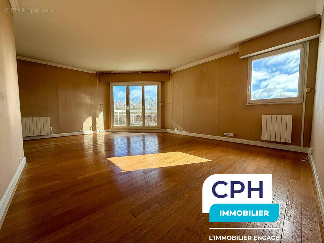 Appartement à LE CHESNAY