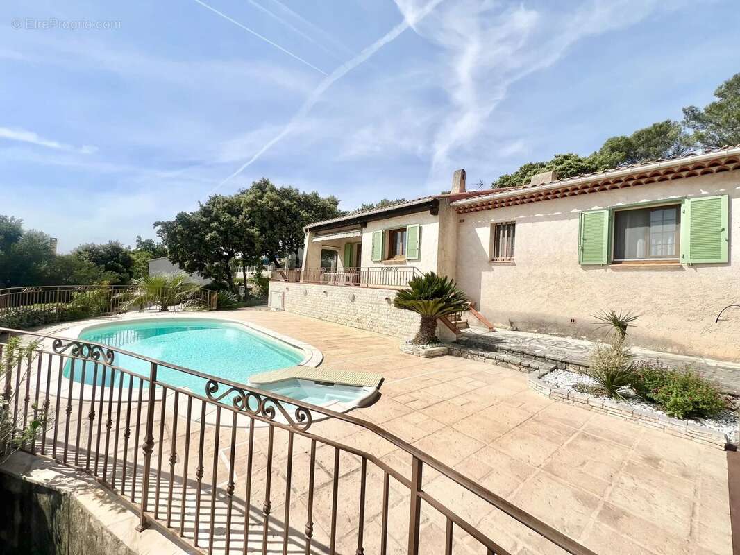 Maison à ROCBARON