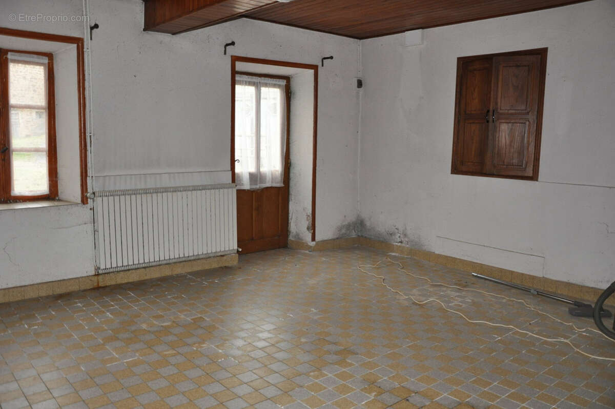 Maison à ARFEUILLES