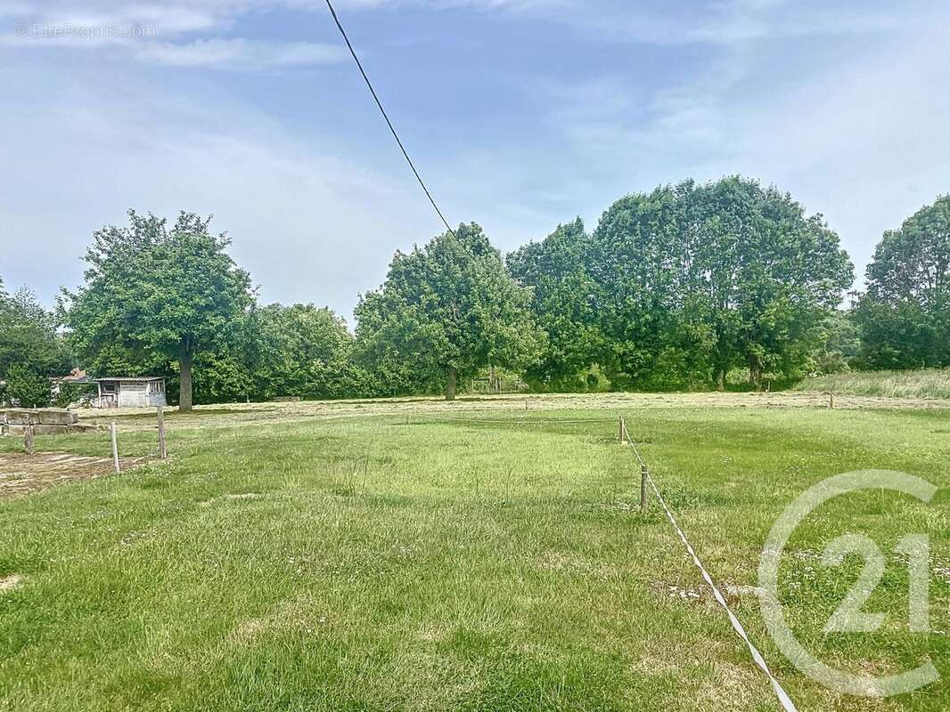 Terrain à PONT-AUDEMER