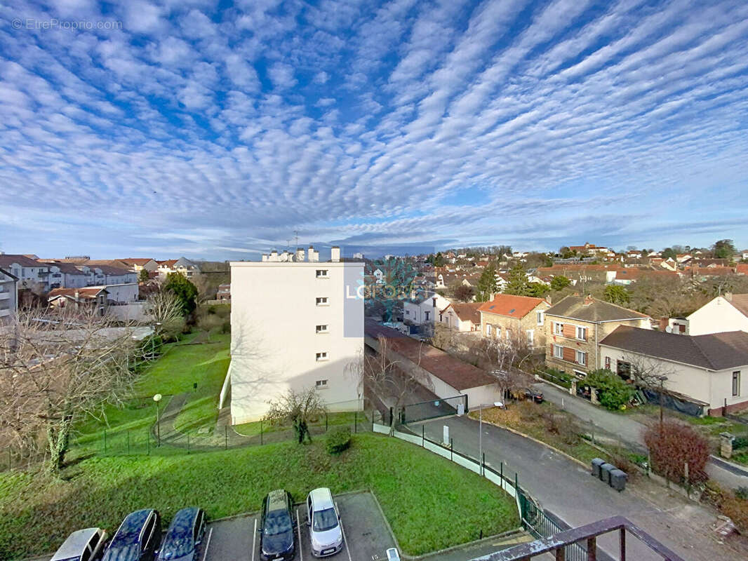 Appartement Brétigny Sur Orge 4 pièce(s) 65. m2 - photo 9