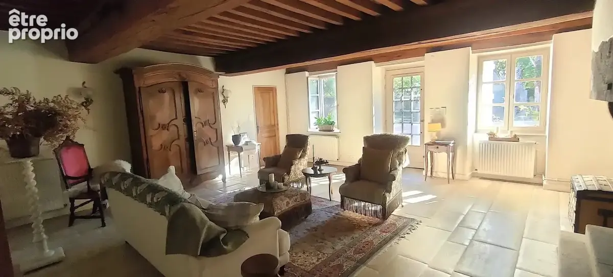 AUTHENTIQUE !!! Grande et belle maison en pierre dans un cadre préservé - photo 14