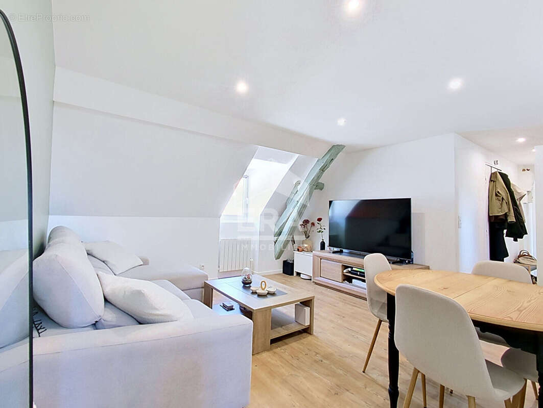 Appartement à LUZARCHES