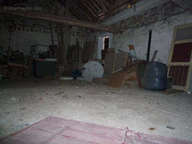 Maison à ESSOMES-SUR-MARNE