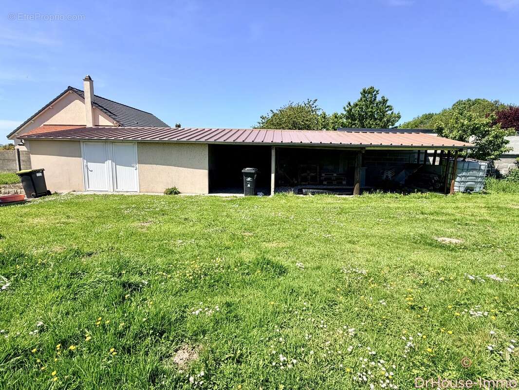 Maison à ENVERMEU