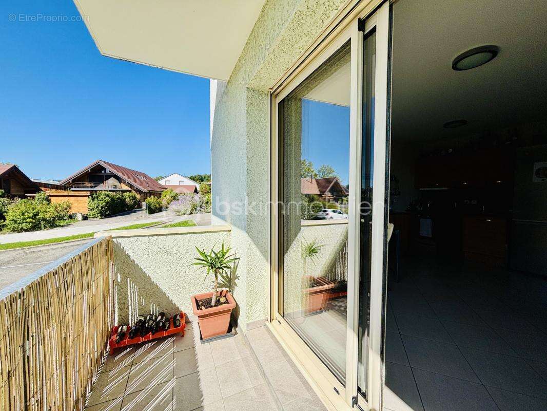 Appartement à THORENS-GLIERES