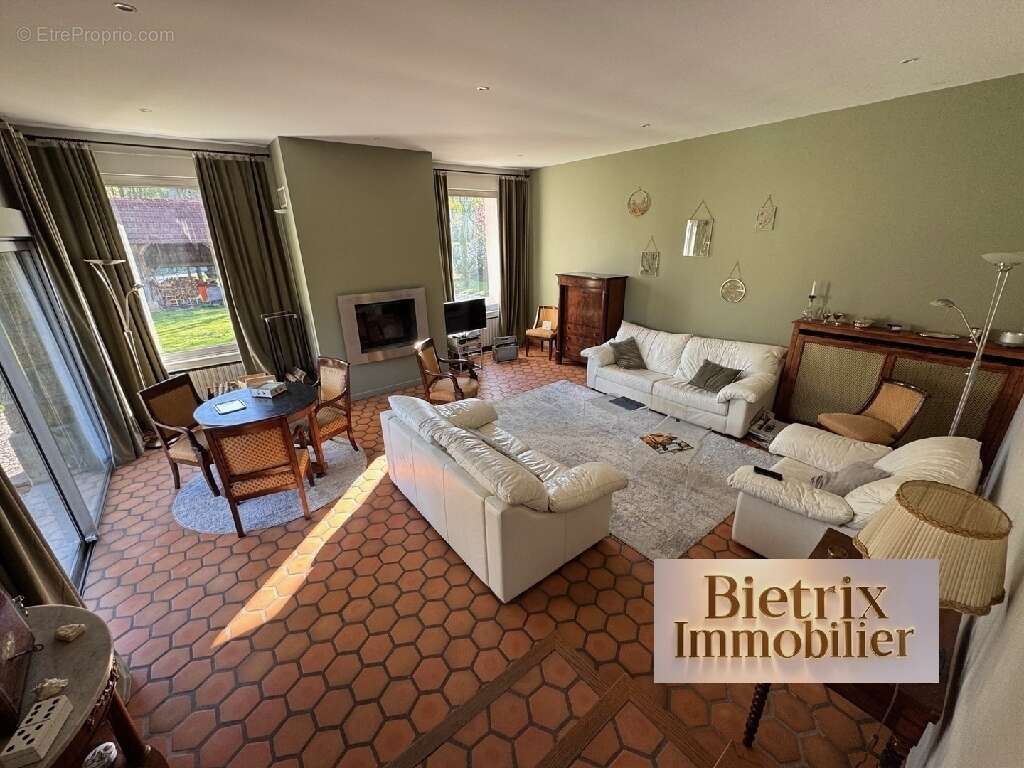 Maison à L&#039;ISLE-ADAM