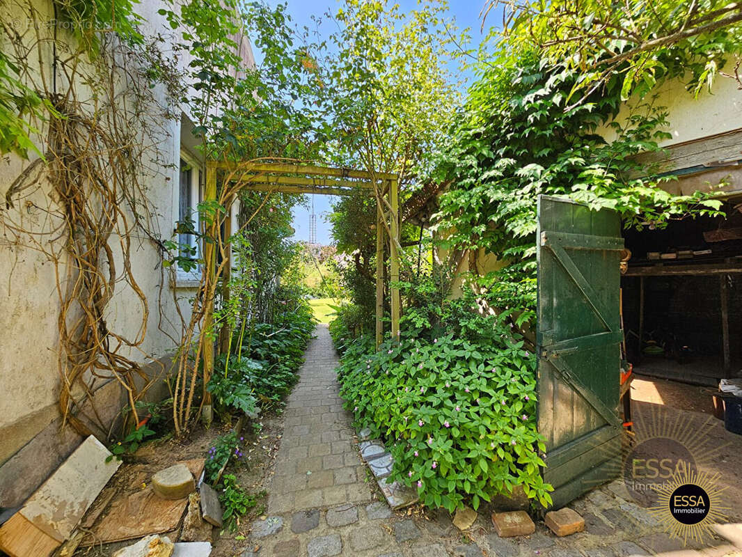 Maison à NOISY-LE-ROI