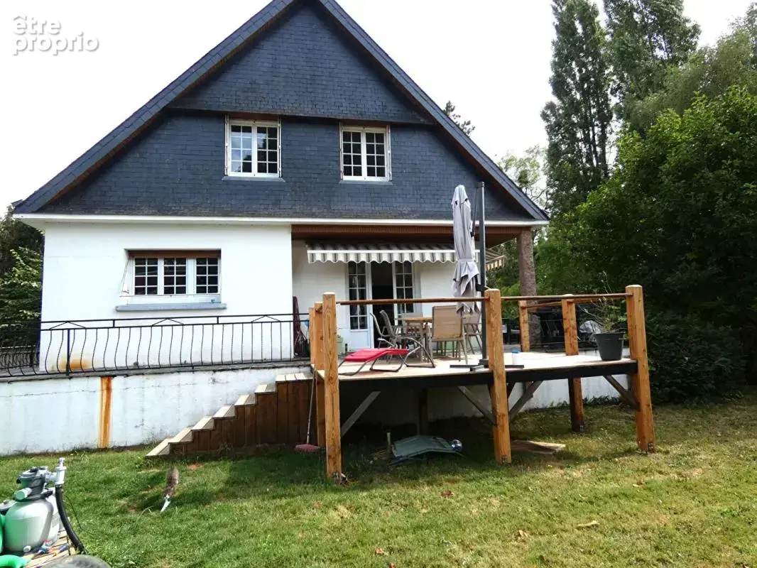 Maison à SAINT-THURIAU
