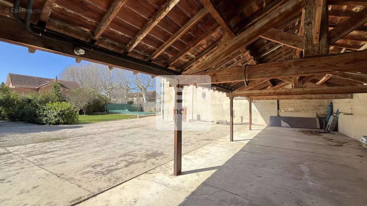 Maison à LORIOL-DU-COMTAT