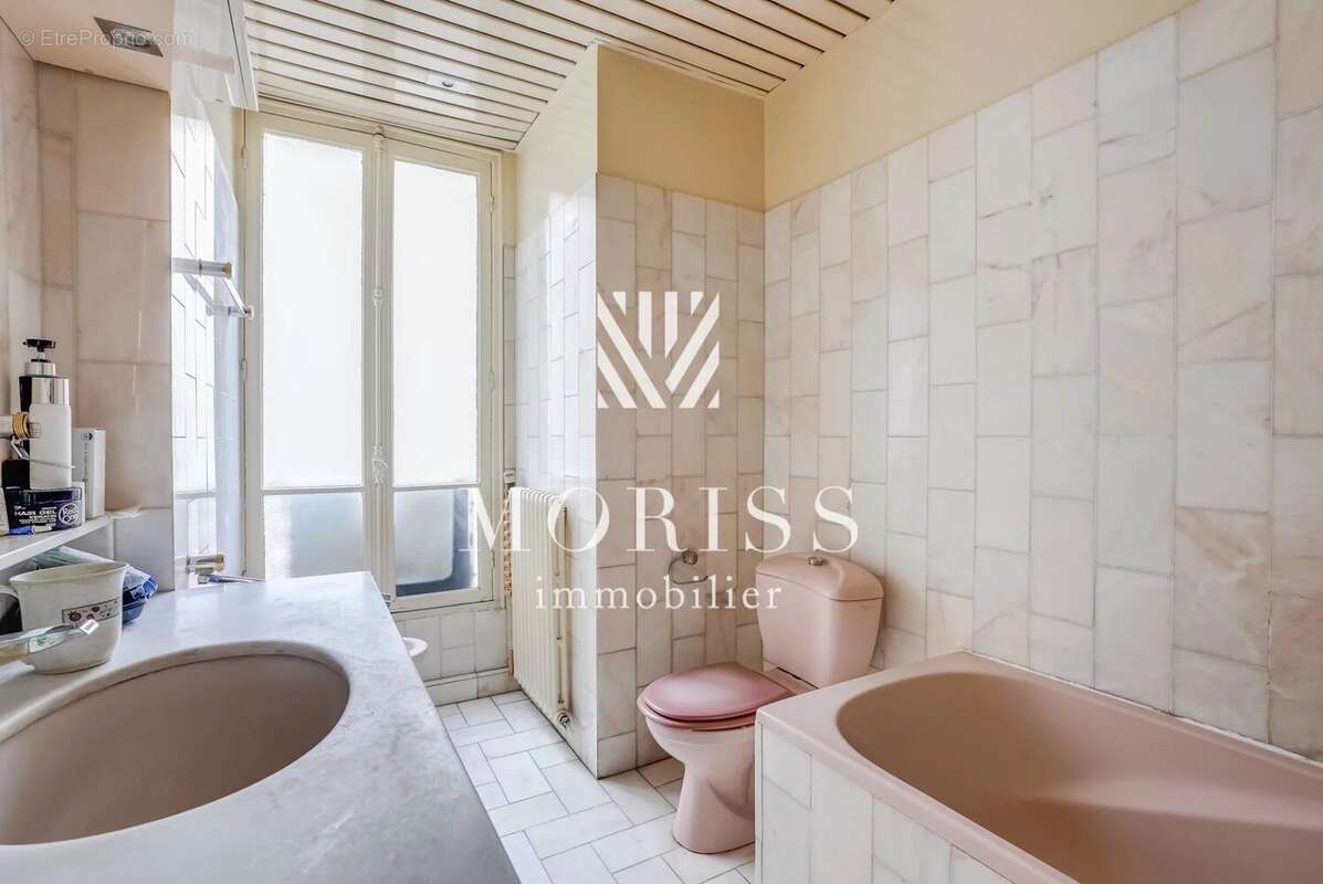 Appartement à PARIS-12E