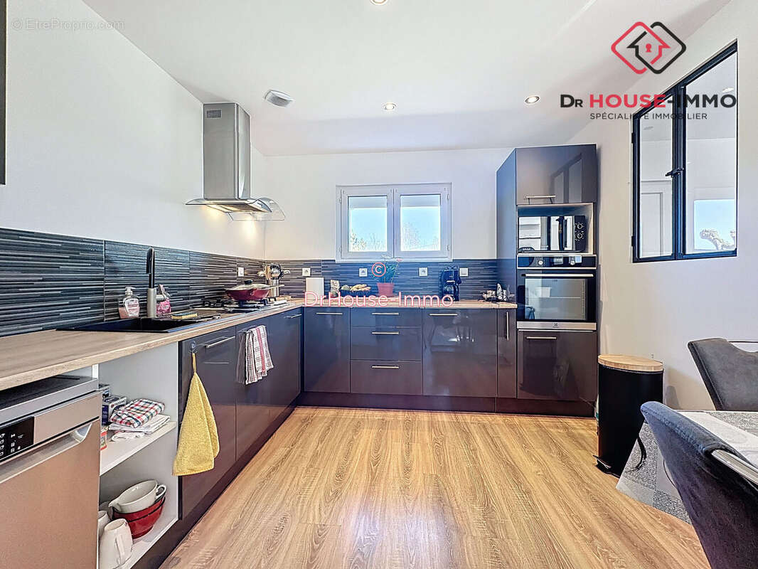 Maison à SAINT-ASTIER