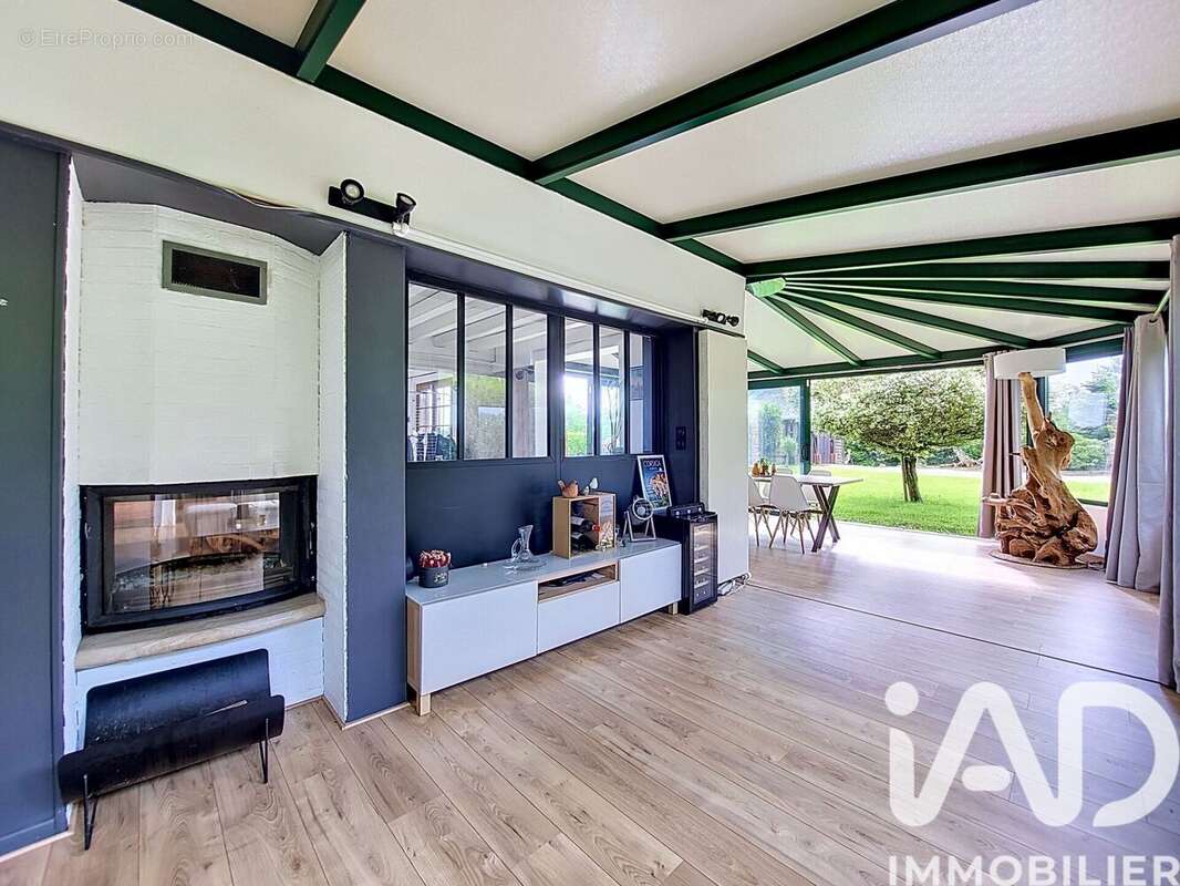 Maison 170 m² à Emanville  - photo 5