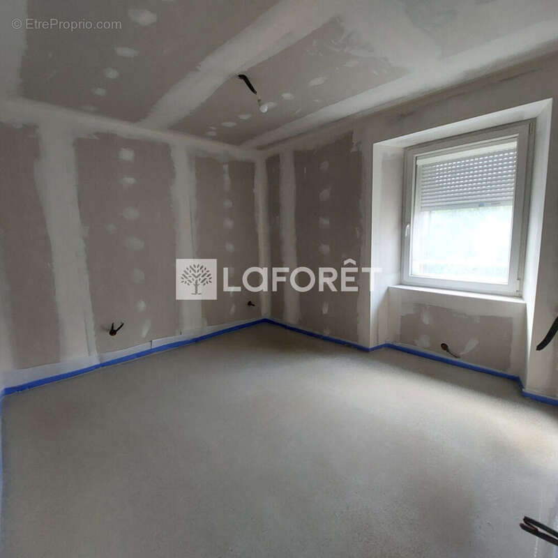 Immeuble de rapport Beaucourt 8 pièce(s) 350 m2 - photo 5