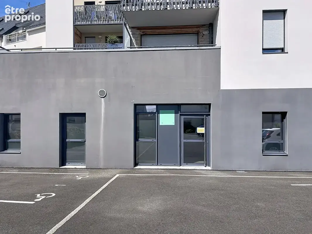 Commerce à PLERIN
