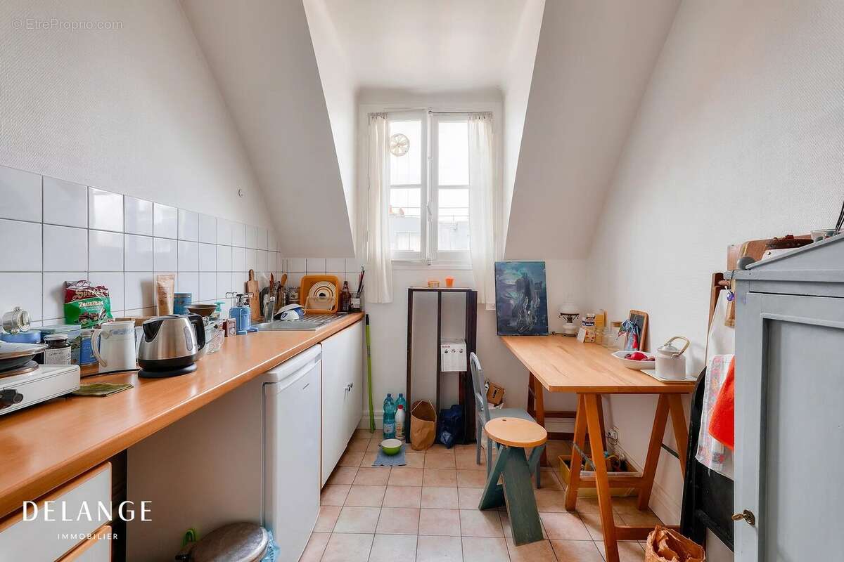 Appartement à PARIS-14E