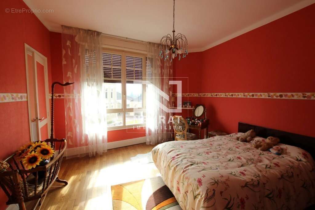 Maison à EPINAC