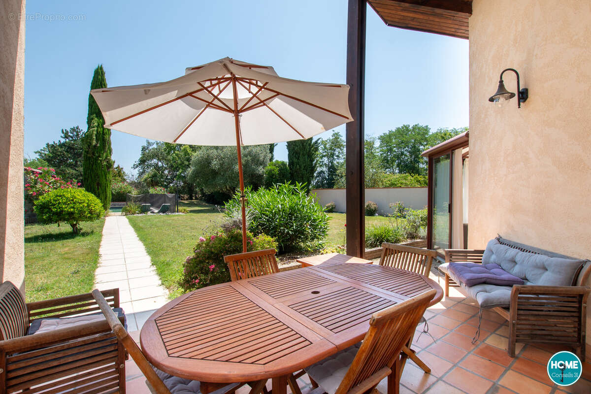 Maison à LABARTHE-SUR-LEZE