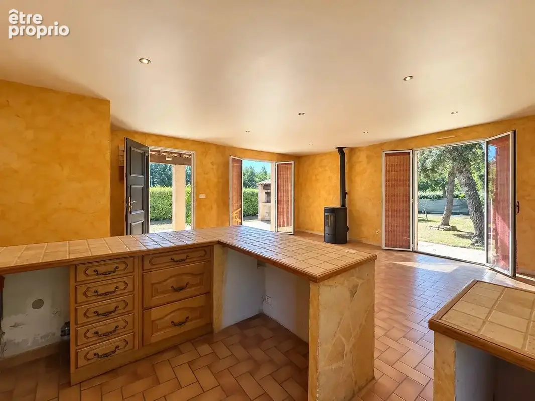 En exclusivité – maison de plain-pied à rénover – régusse - photo 13
