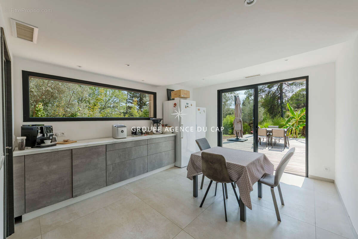 Propriété contemporaine d'exception avec piscine à débordement Draguignan - photo 11