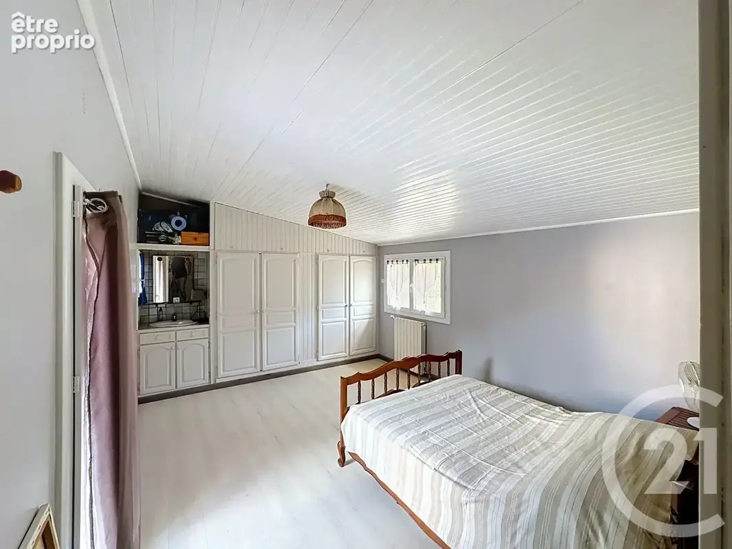 Maison 6 pièces 140 m² à vendre à Trets (13530) - photo 18