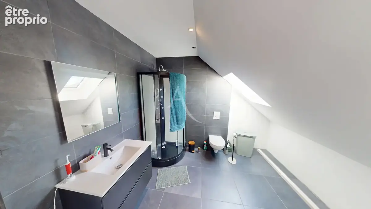 Maison familiale avec piscine à Châteauneuf-sur-Loire - photo 10