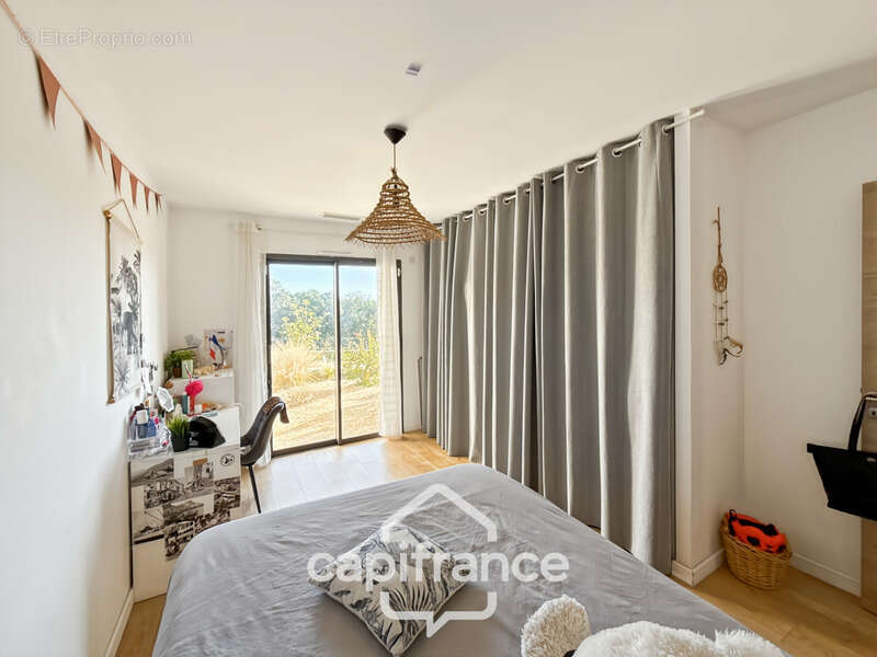 Maison à SAINT-GELY-DU-FESC