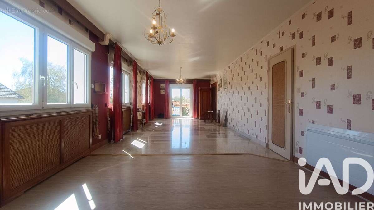 Maison 166 m² à Bonnard  - photo 7