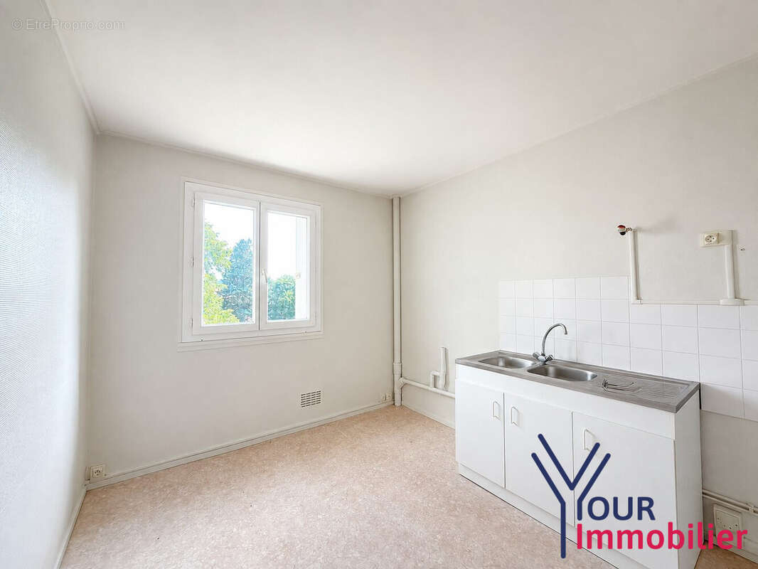 Appartement 43 m² à Grigny  - photo 3