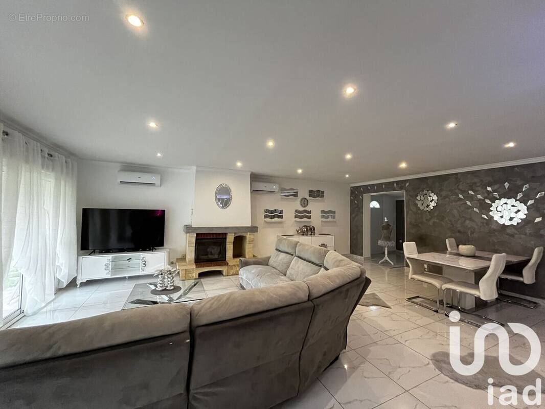 Photo 1 - Maison à LORMONT