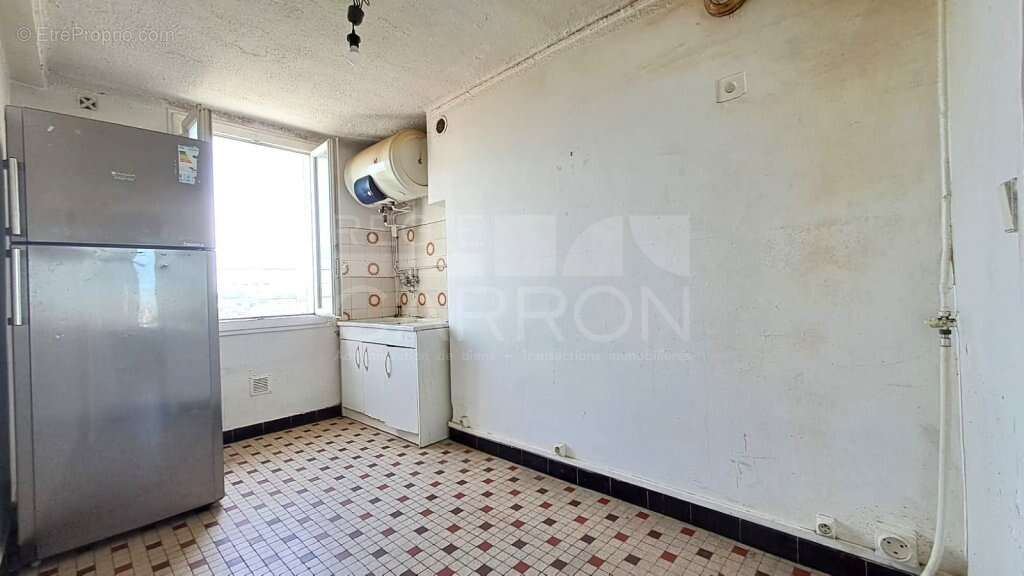 LYON – Av. Rockefeller - TYPE 3 de 54 m² – Dernier étage avec vues dégagées - photo 2