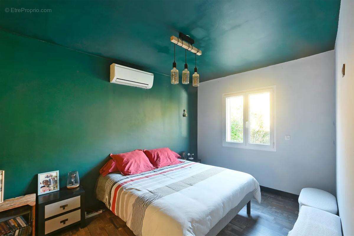 Maison à LE MARTINET