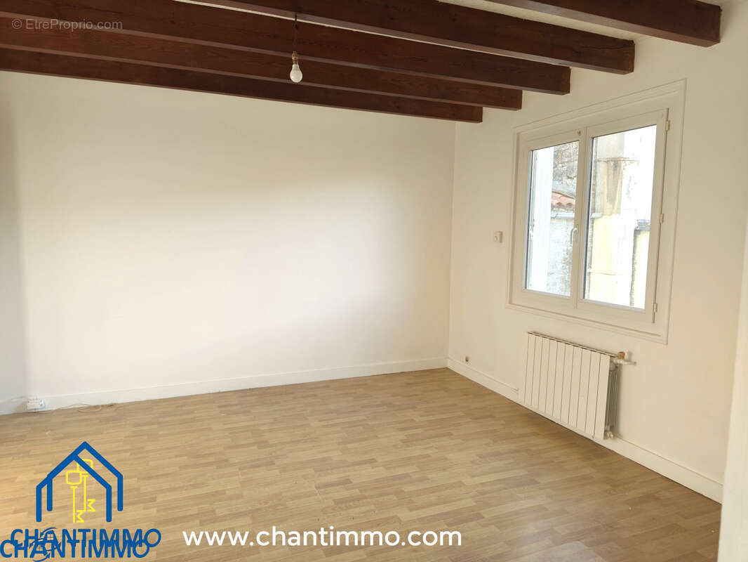 Maison à CHANTONNAY