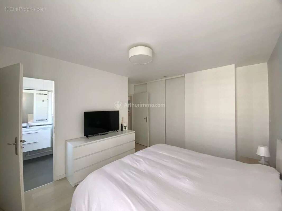 Appartement à SERRIS