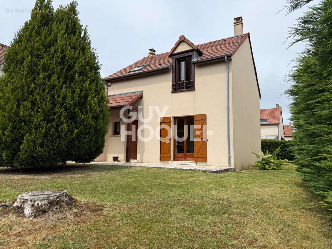 Maison à LONGPONT-SUR-ORGE